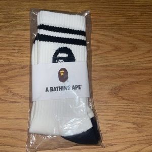 College BAPE socks white/black